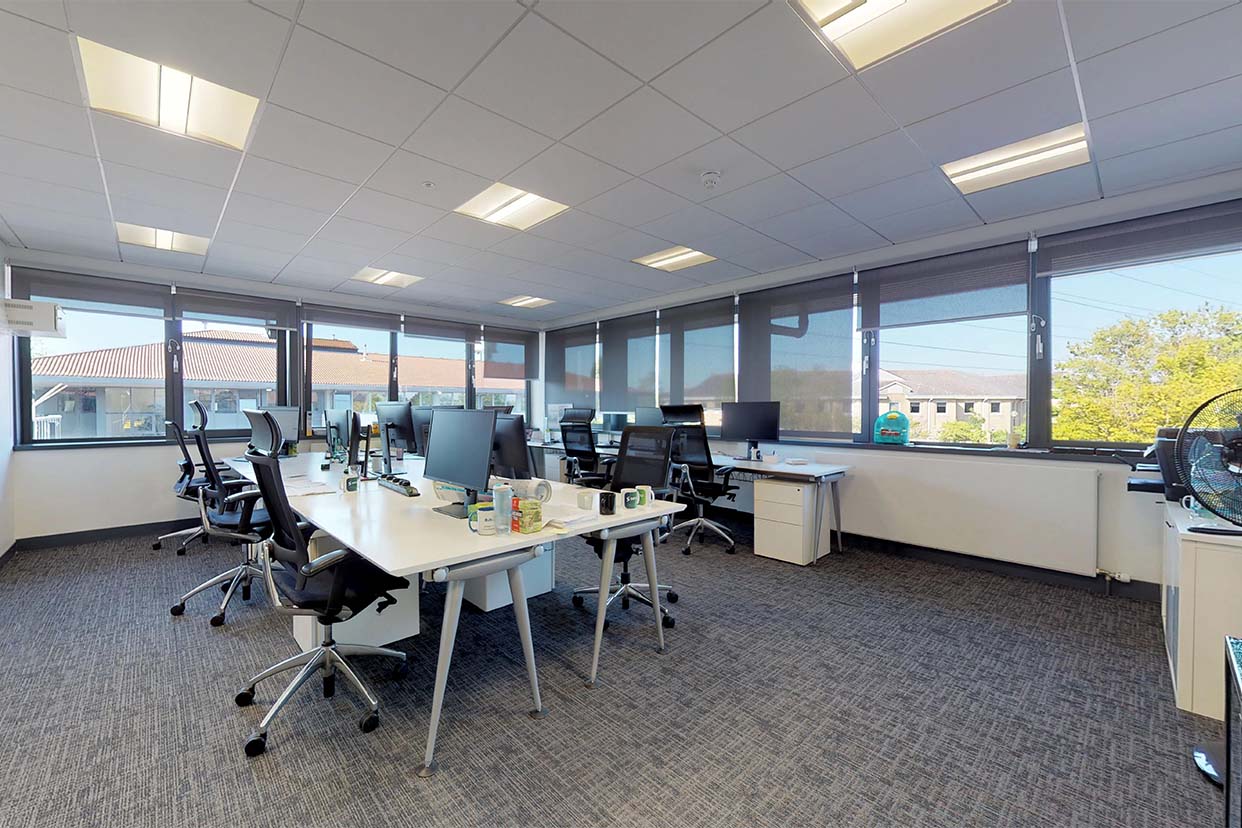 Office in Barnsley - photo 4