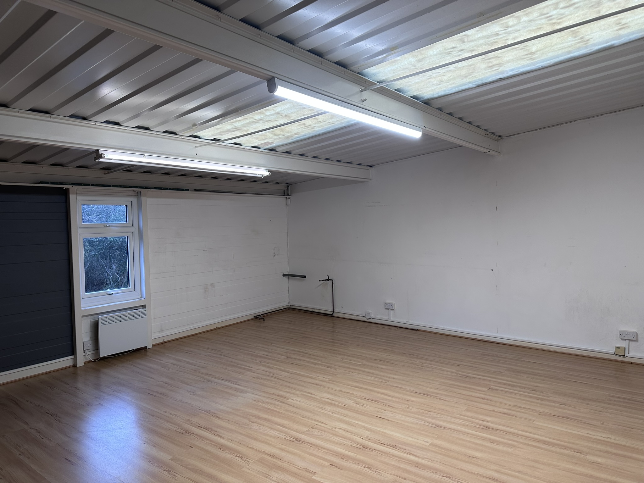 Office in Andover - photo 3