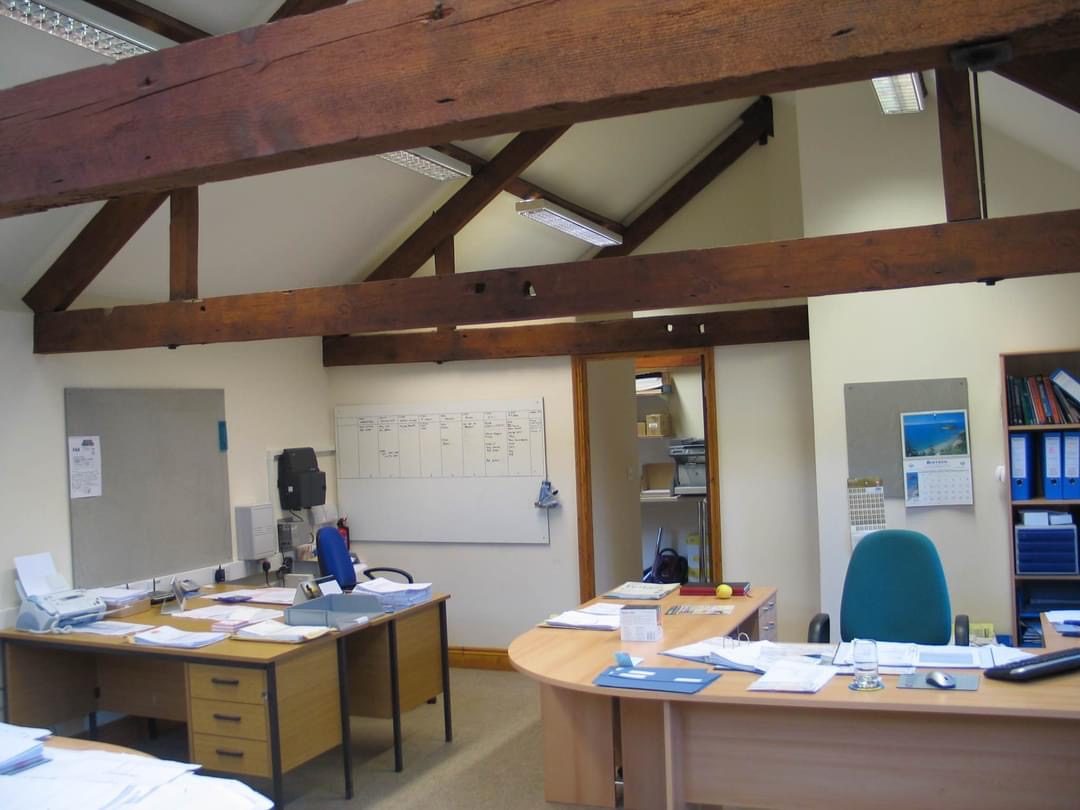 Office in Saltash - photo 2