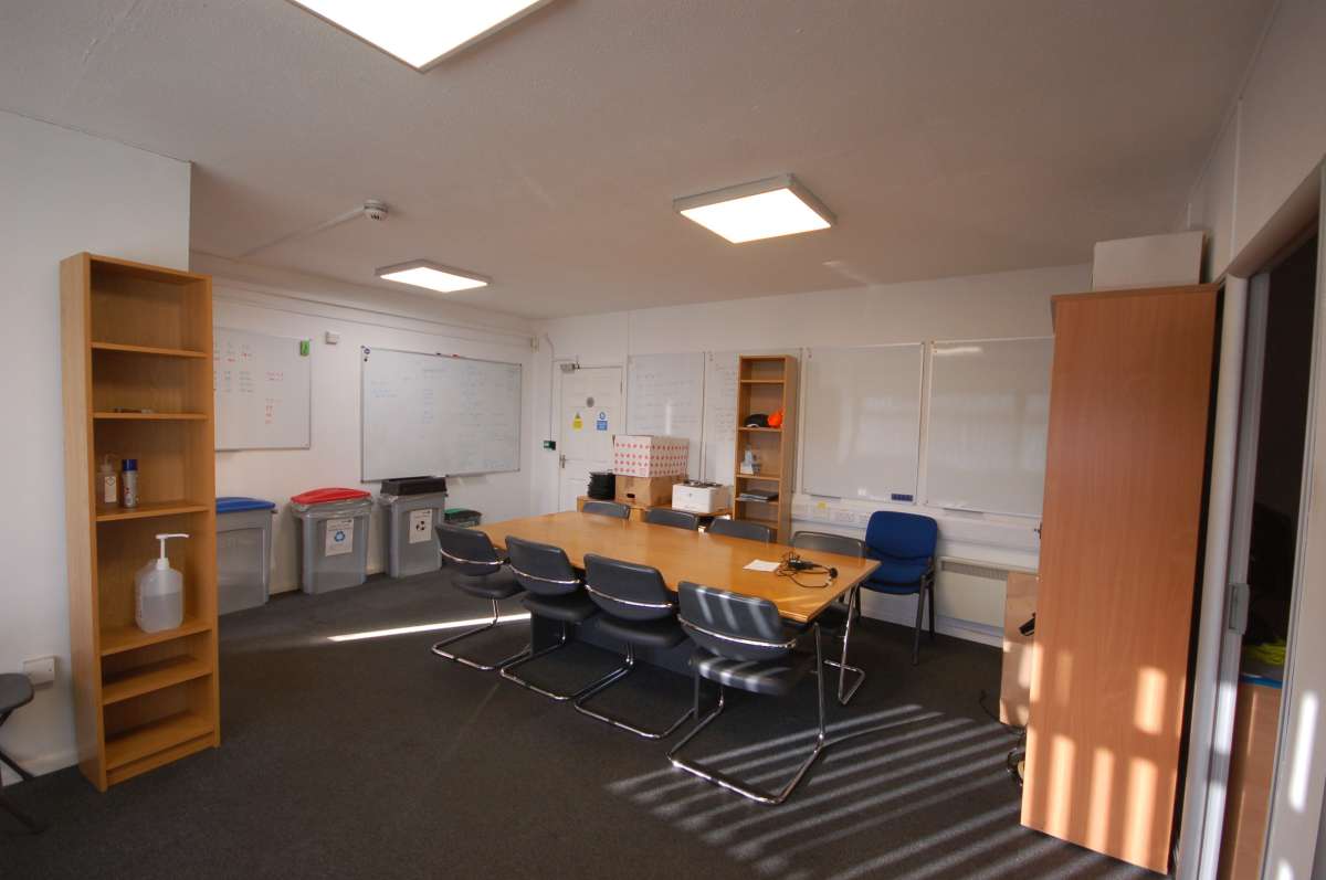 Industrial Unit in Narborough - photo 4