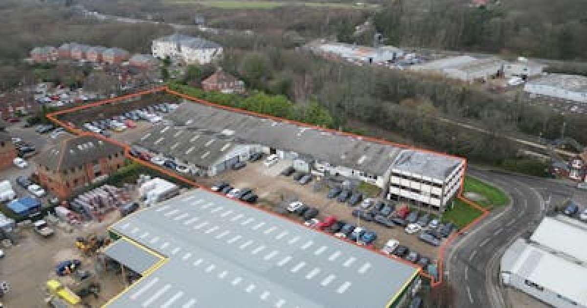 Industrial Unit in Southampton - photo 2