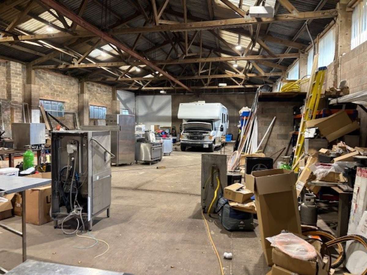 Industrial Unit in Moretonhampstead - photo 2