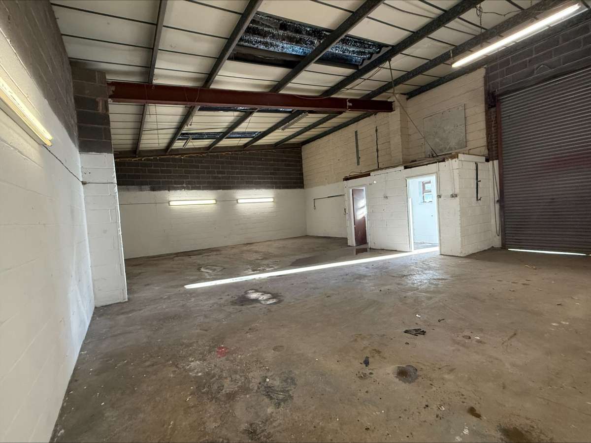 Industrial Unit in Swadlincote - photo 3