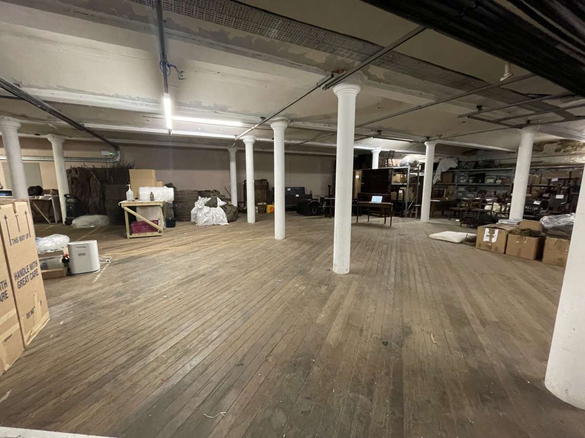 Industrial Unit in Halifax - photo 3