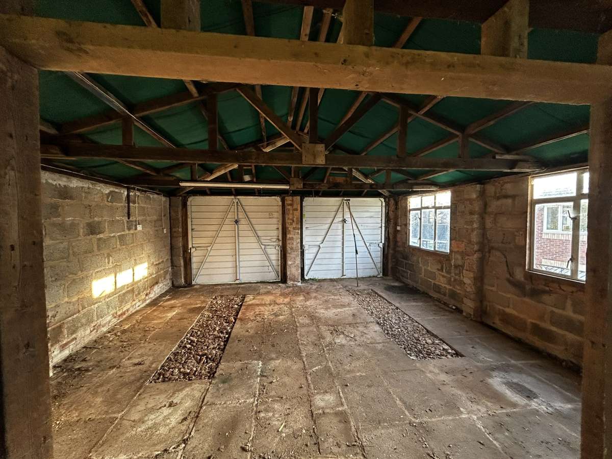 Industrial Unit in Exeter - photo 4