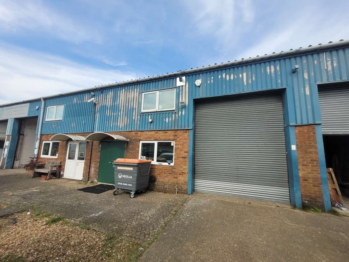 Industrial Unit in St Ives (Cambs) - photo 3