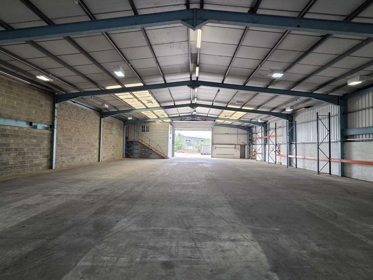 Industrial Unit in Newchurch - photo 2