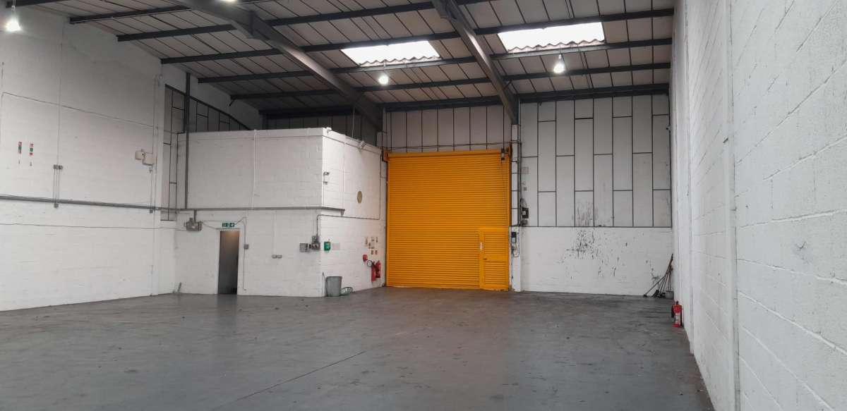 Industrial Unit in Henwood Industrial Estate - photo 3