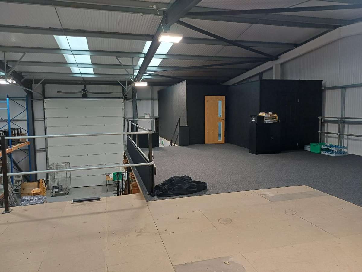 Industrial Unit in Yaxley - photo 3