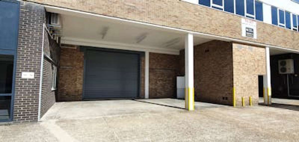Industrial Unit in Southampton - photo 3