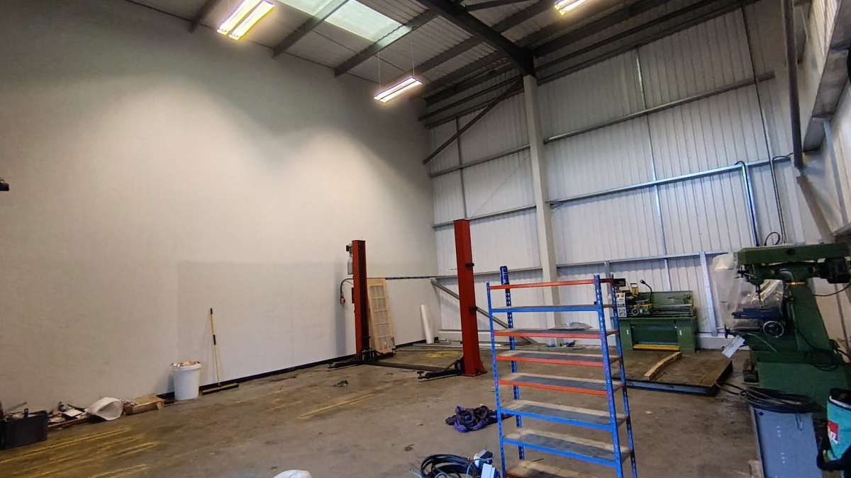 Industrial Unit in Lutterworth - photo 4
