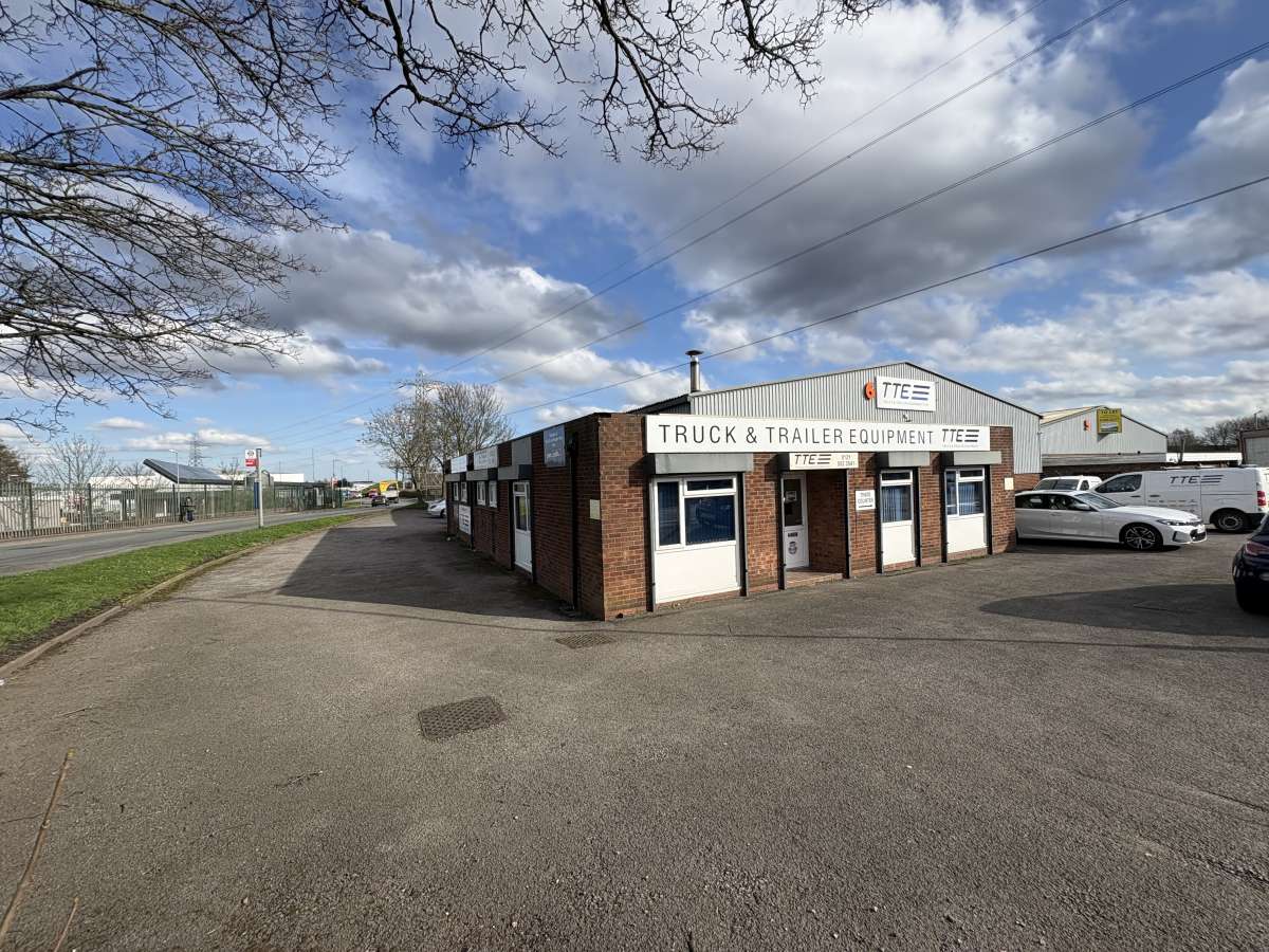 Industrial in Oldbury