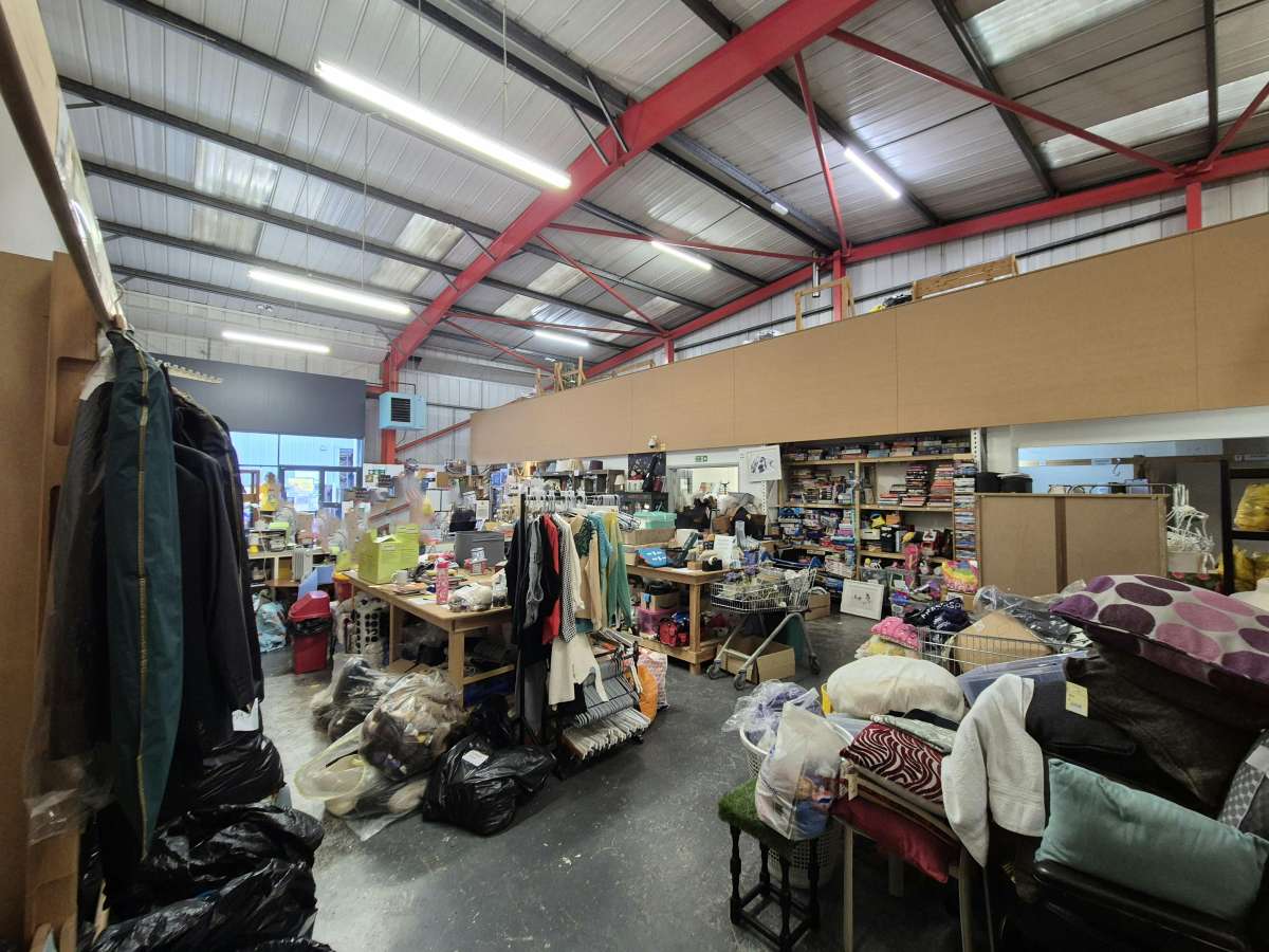 Industrial Unit in Maidstone - photo 2