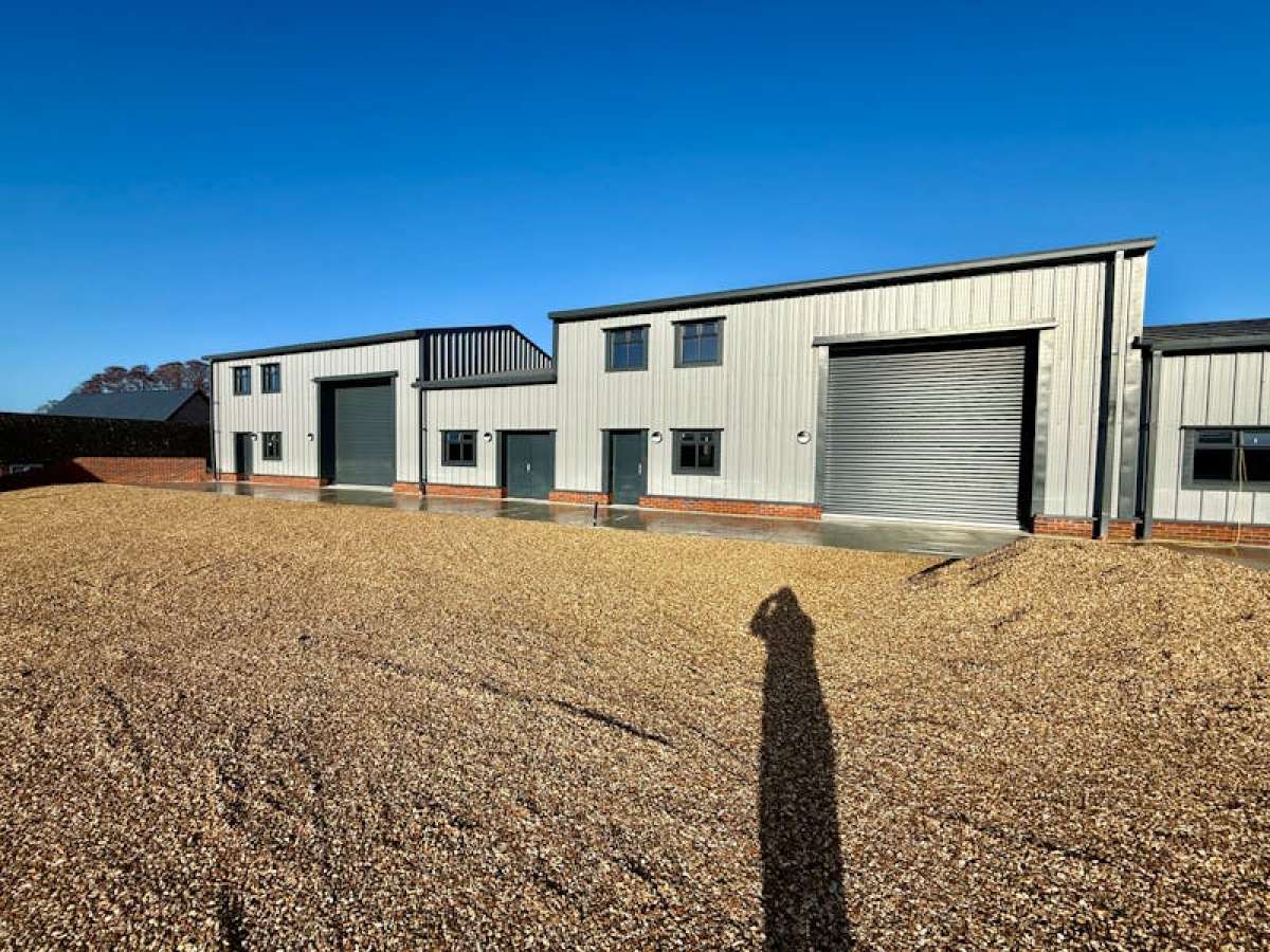 Industrial Unit in Christchurch - photo 3