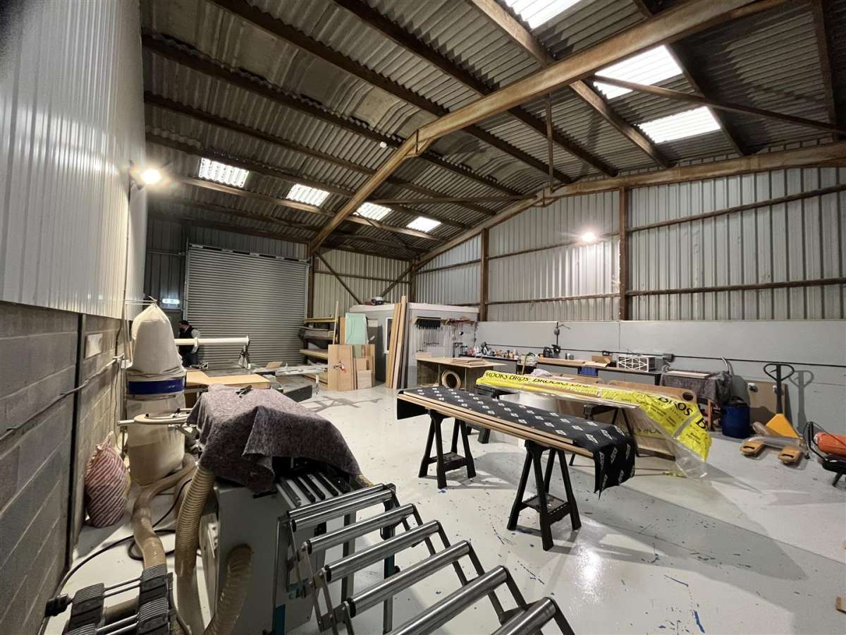 Industrial Unit in Markfield - photo 3