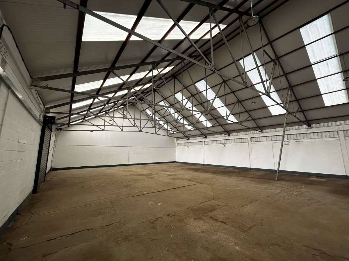 Industrial Unit in Exeter - photo 2