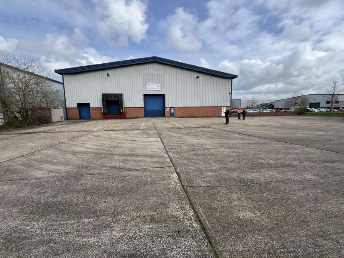 Industrial Unit in Ipswich - photo 3