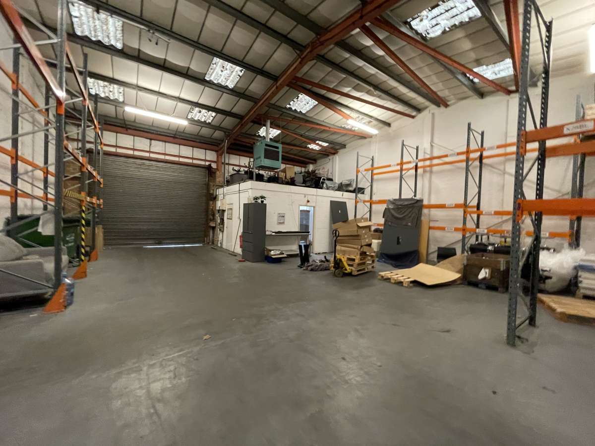 Industrial Unit in Bury St. Edmunds - photo 2