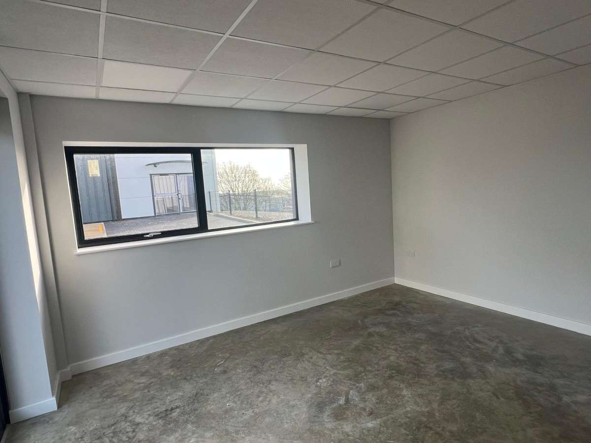 Industrial Unit in Yaxley - photo 4