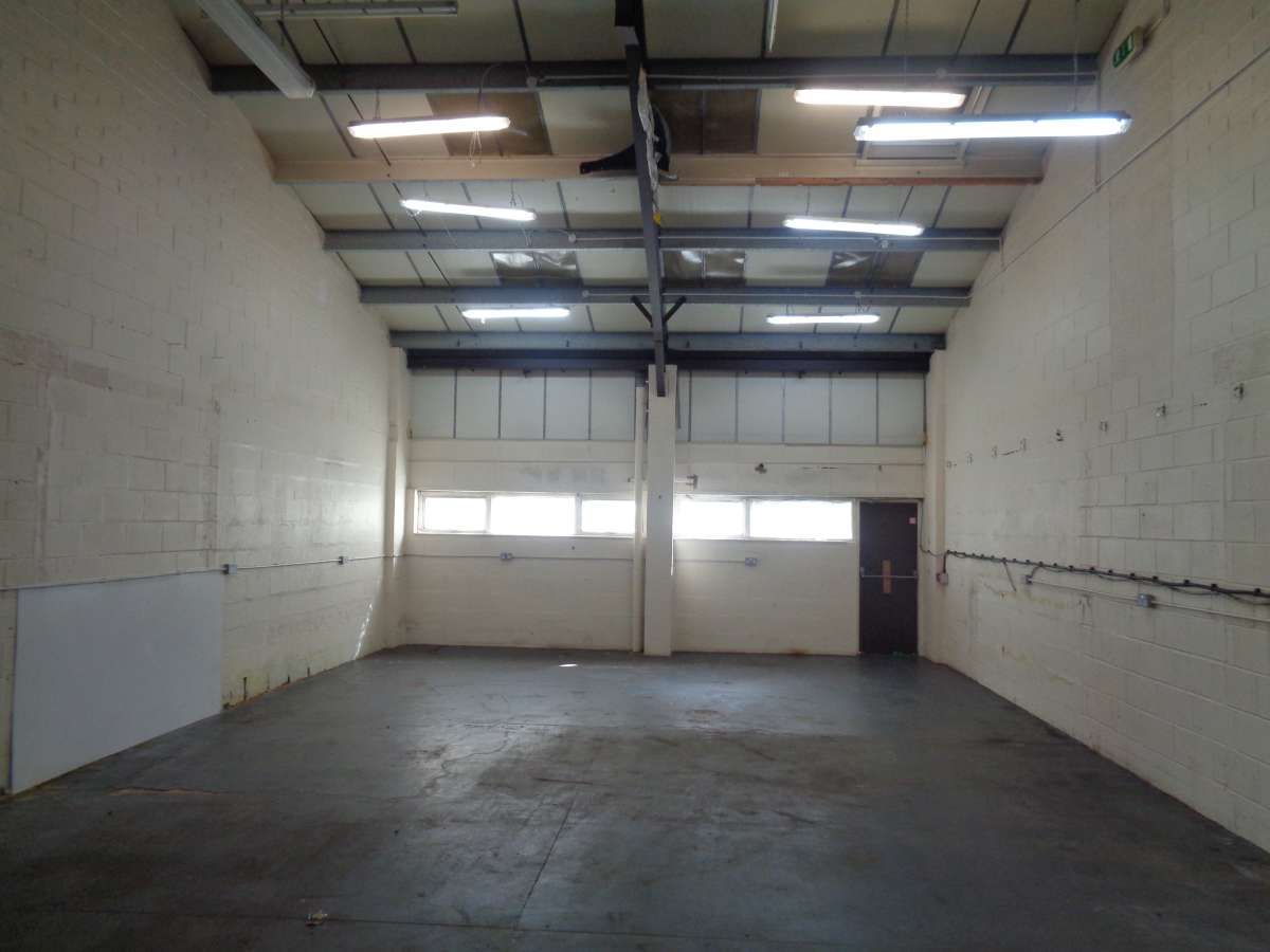 Industrial Unit in Axminster - photo 3