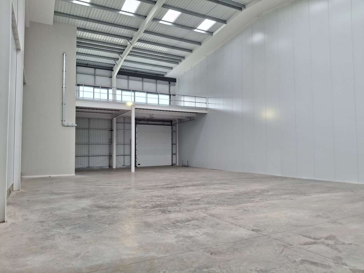 Industrial Unit in Wigston - photo 2