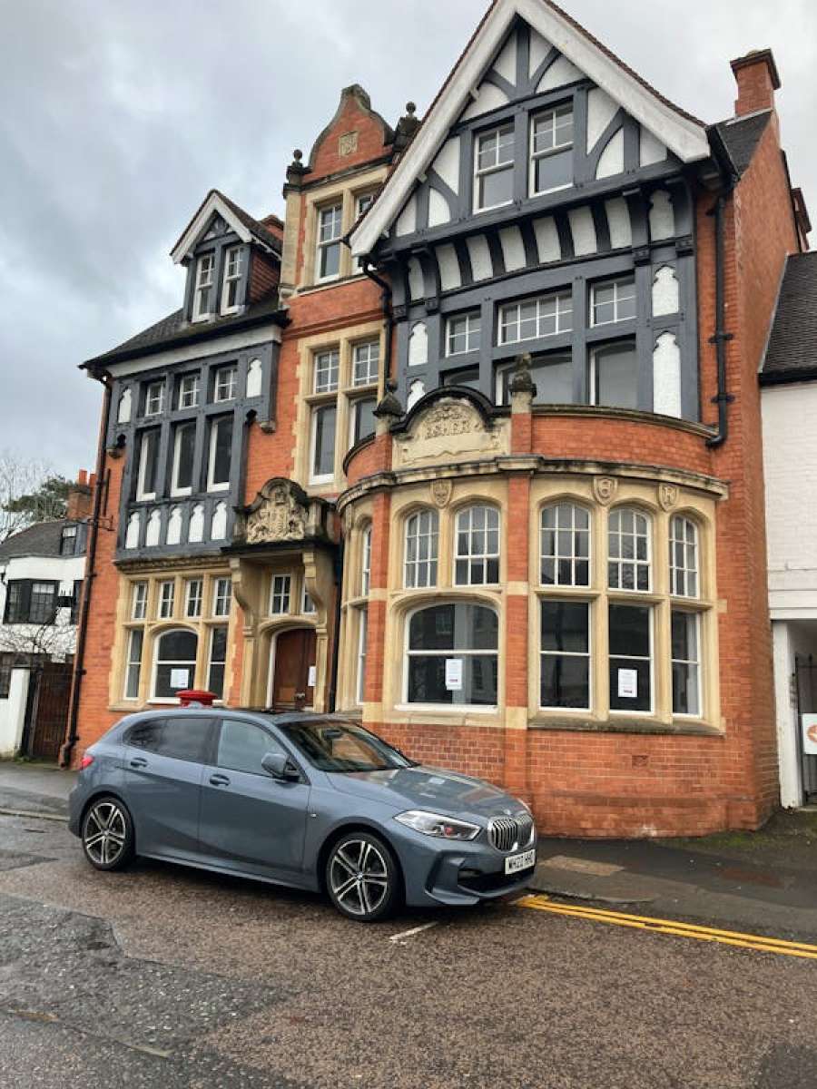 Industrial Unit in Esher - photo 3