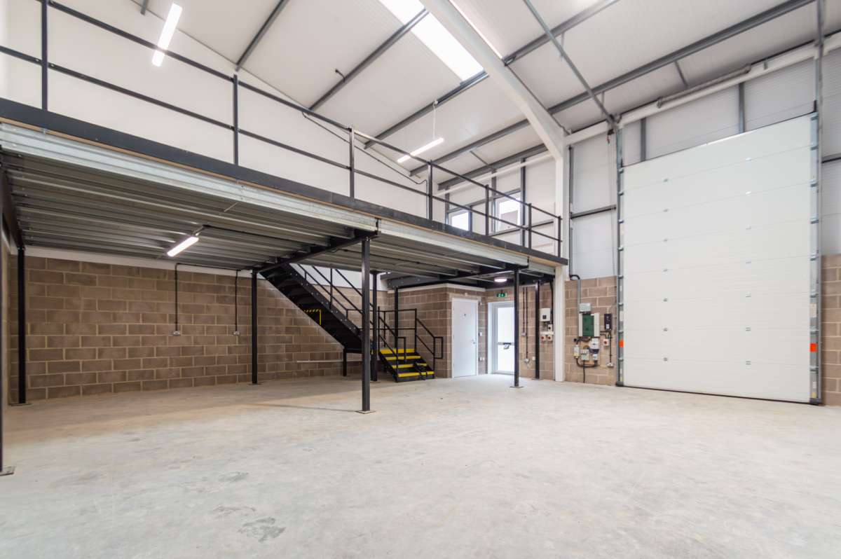 Industrial Unit in Dorset - photo 3