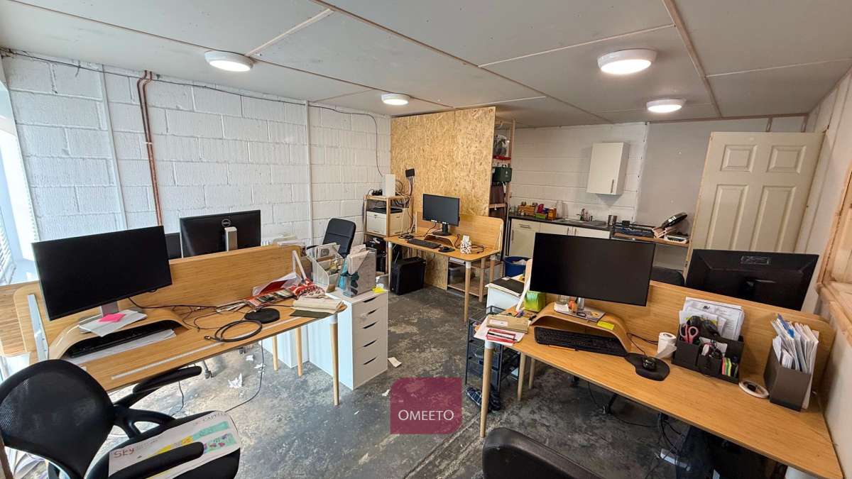 Industrial Unit in Ripley - photo 4