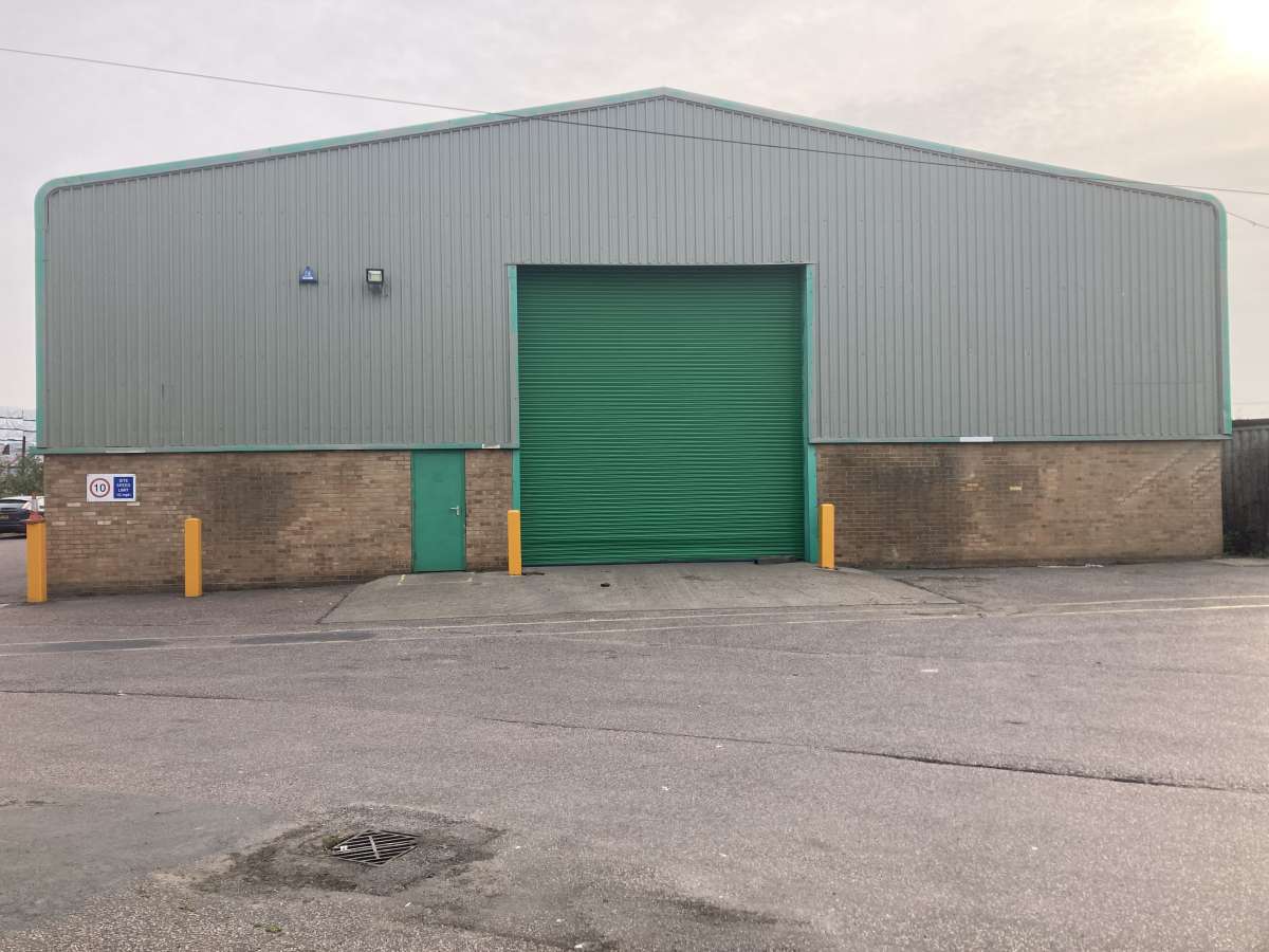 Industrial Unit in Rochester - photo 4