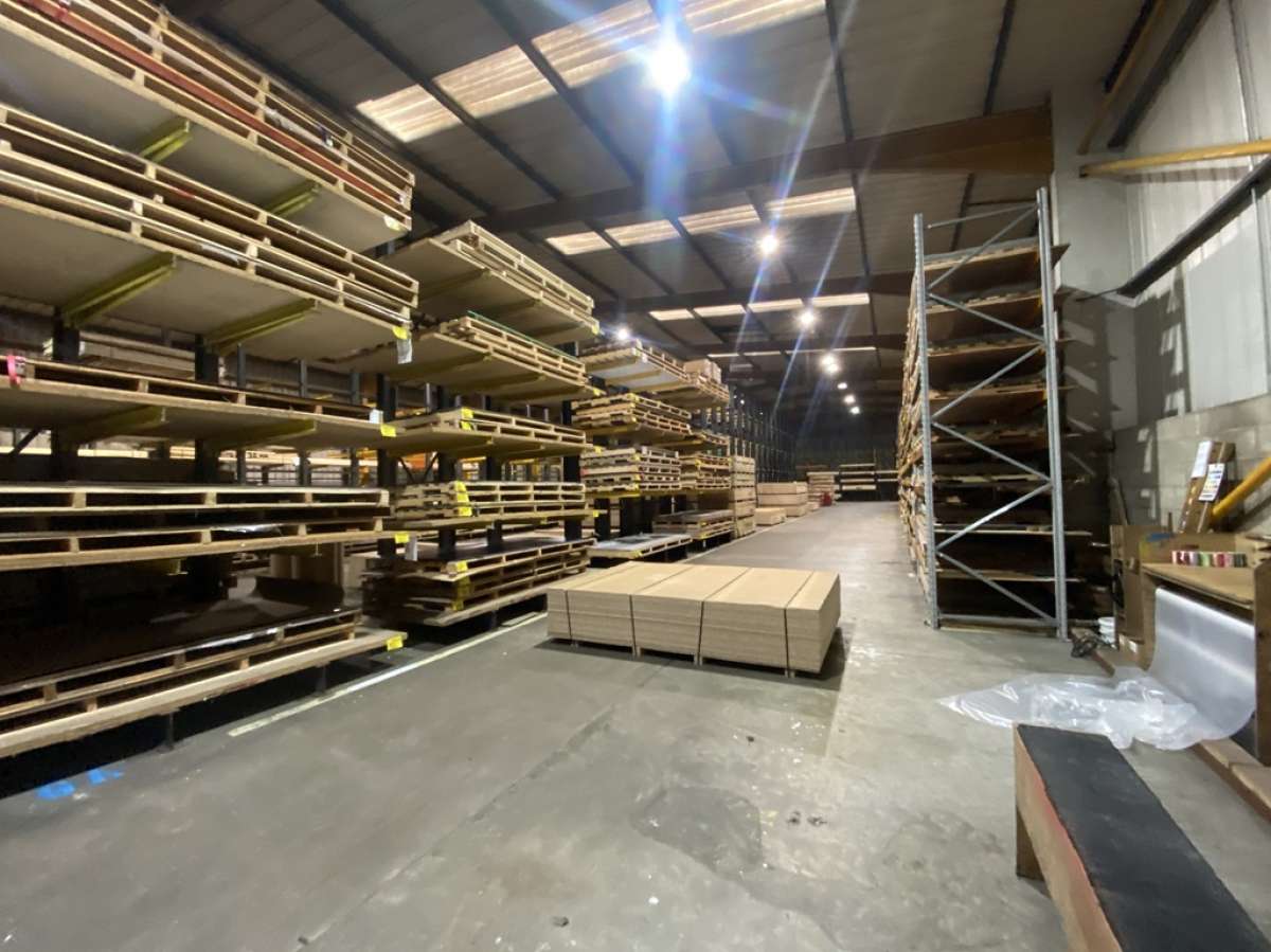 Industrial Unit in Oldbury - photo 2