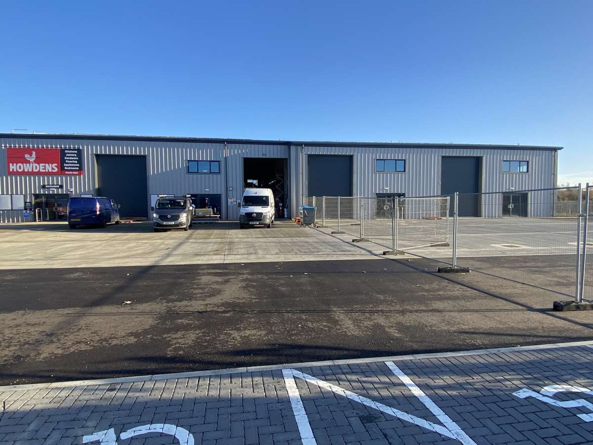 Industrial Unit in St Ives (Cambs) - photo 3