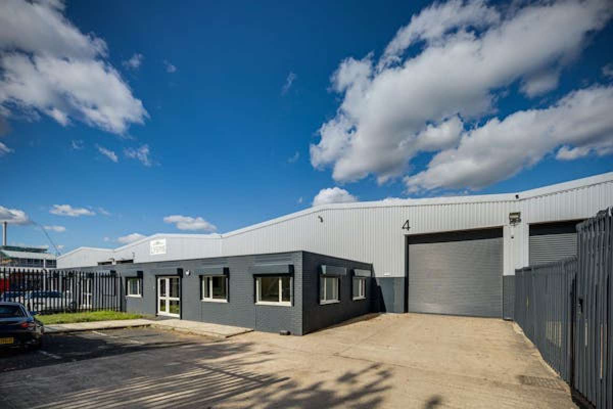 Industrial Unit in Smethwick - photo 4