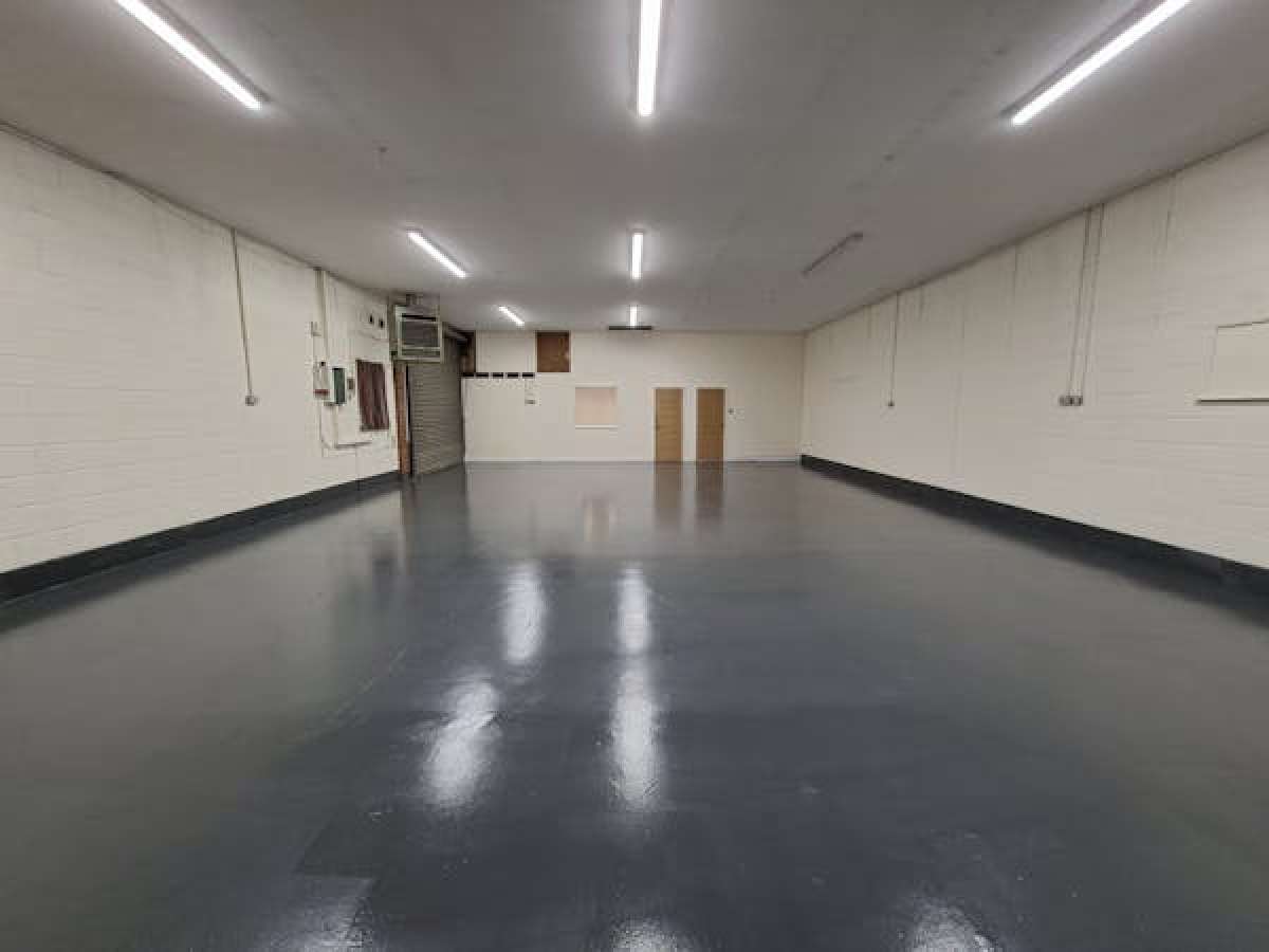 Industrial Unit in Grantham - photo 2