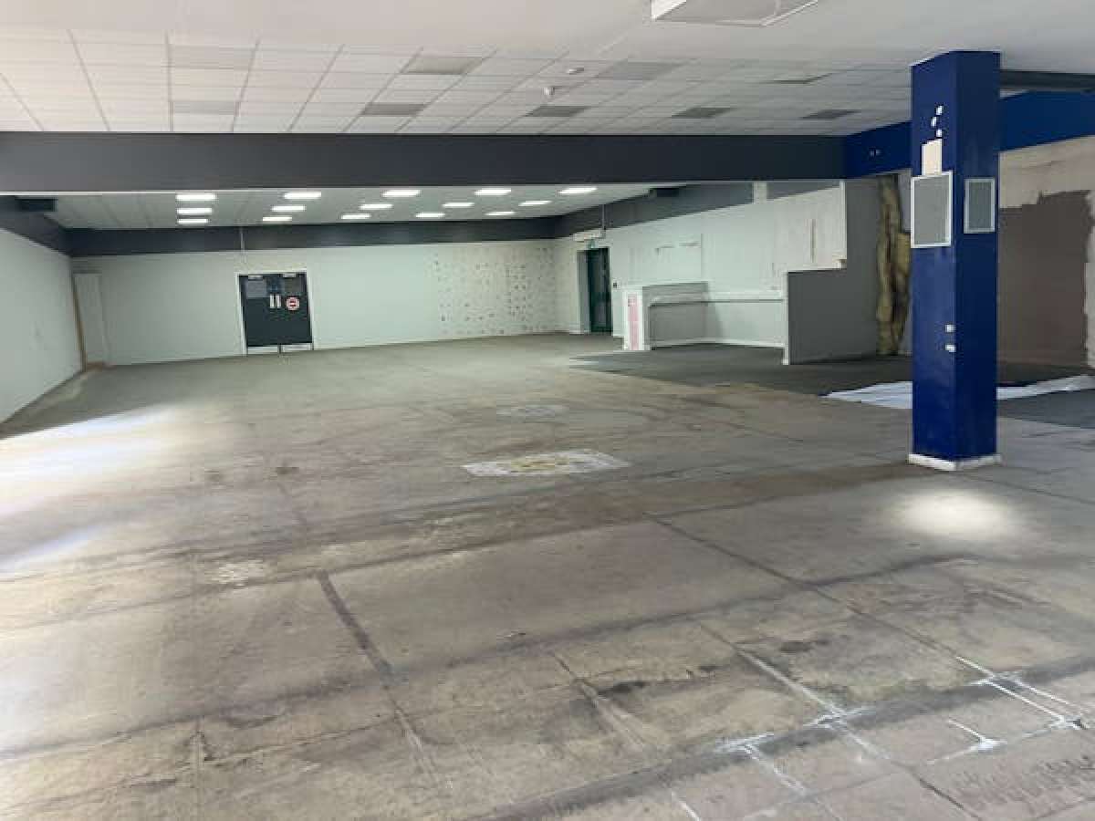 Industrial Unit in Worcester - photo 3