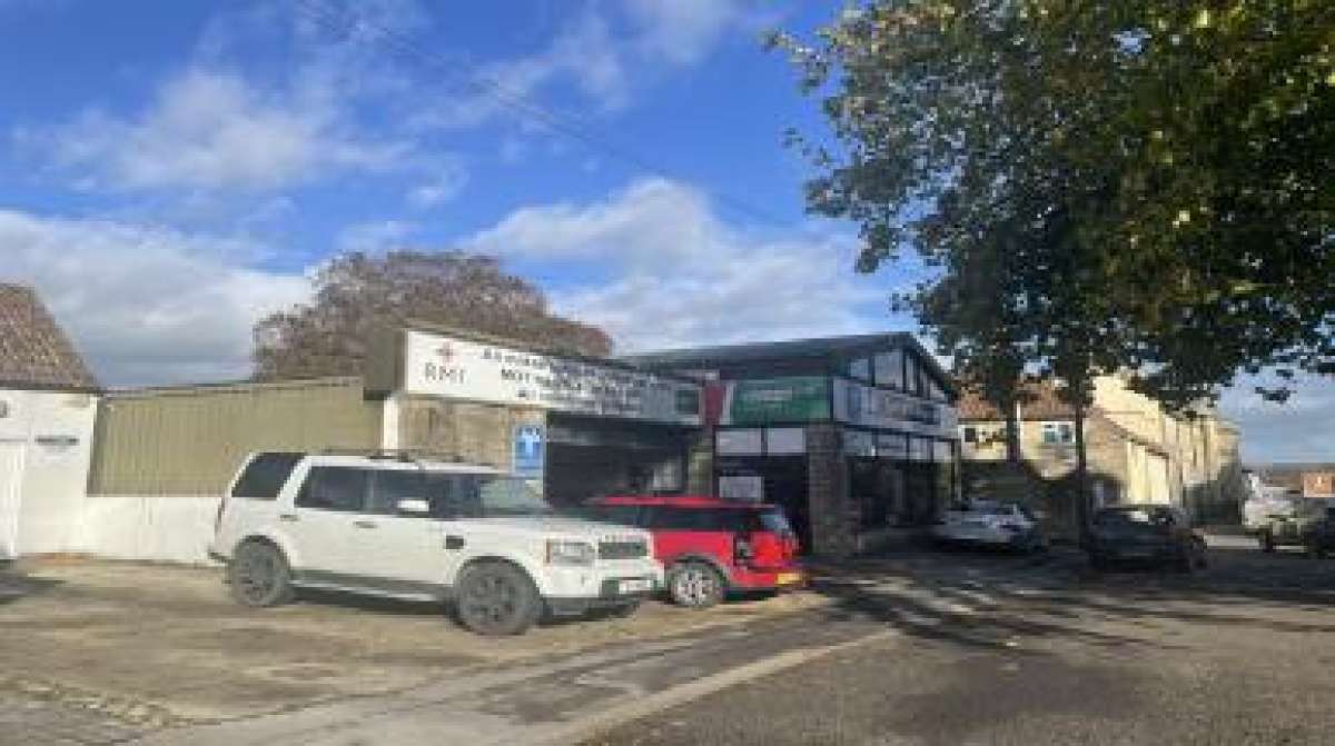 Industrial Unit in Calne - photo 3
