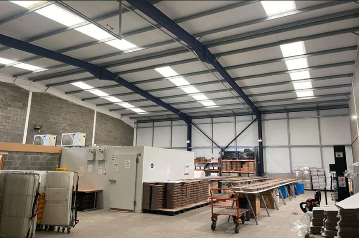 Industrial Unit in Bath - photo 3