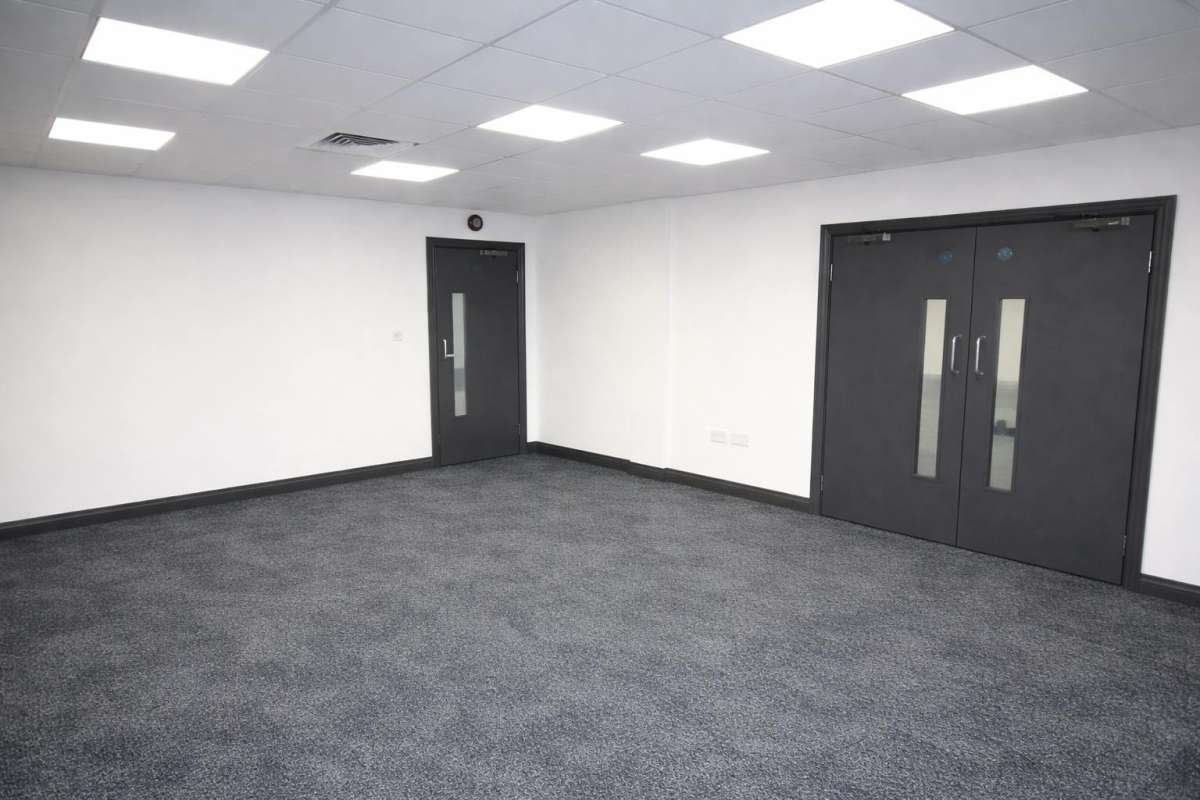 Industrial Unit in East Peckham - photo 3