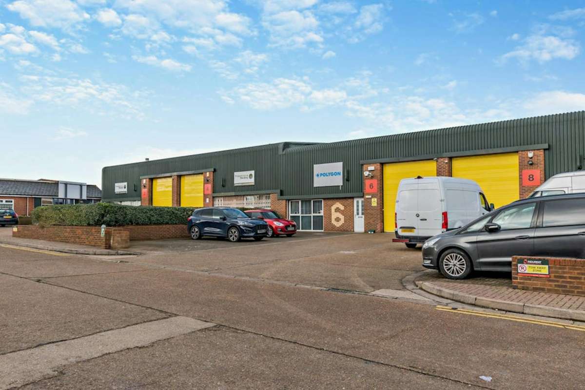 Industrial in Erith