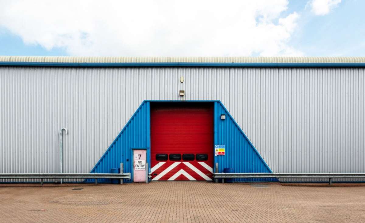 Industrial Unit in Grays - photo 3