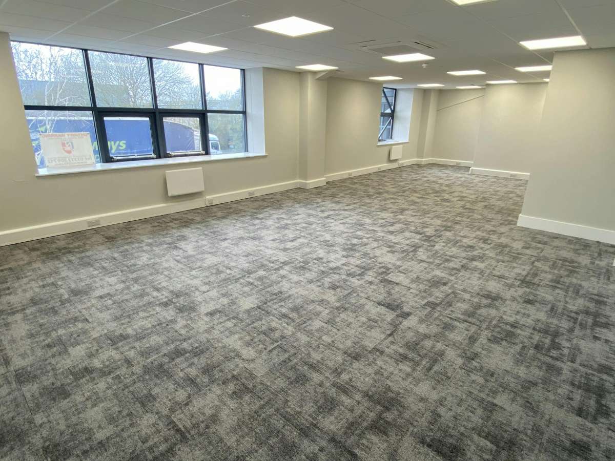Industrial Unit in Sevington - photo 4