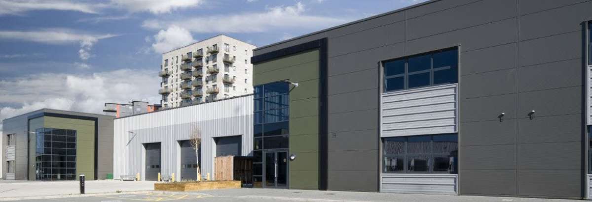 Industrial Unit in Barking - photo 3