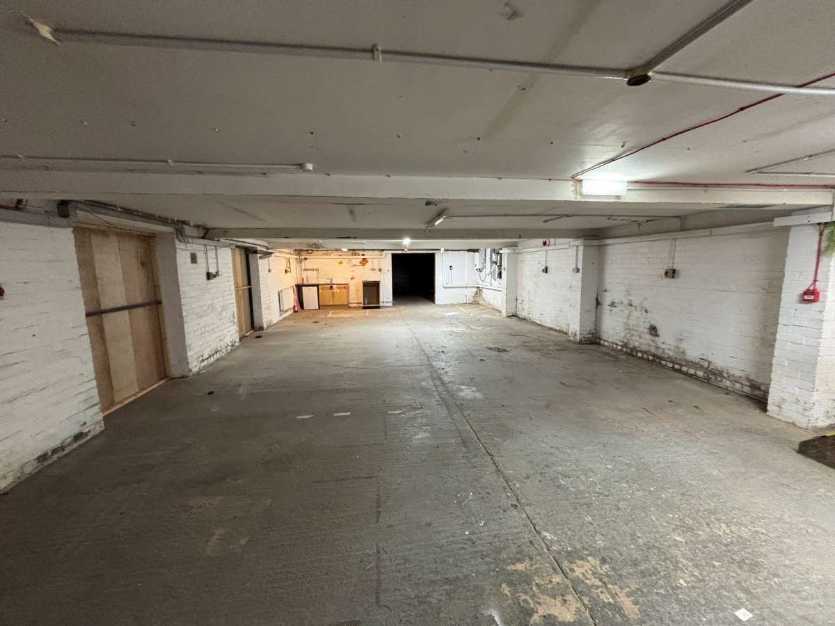 Industrial Unit in Leicester - photo 4