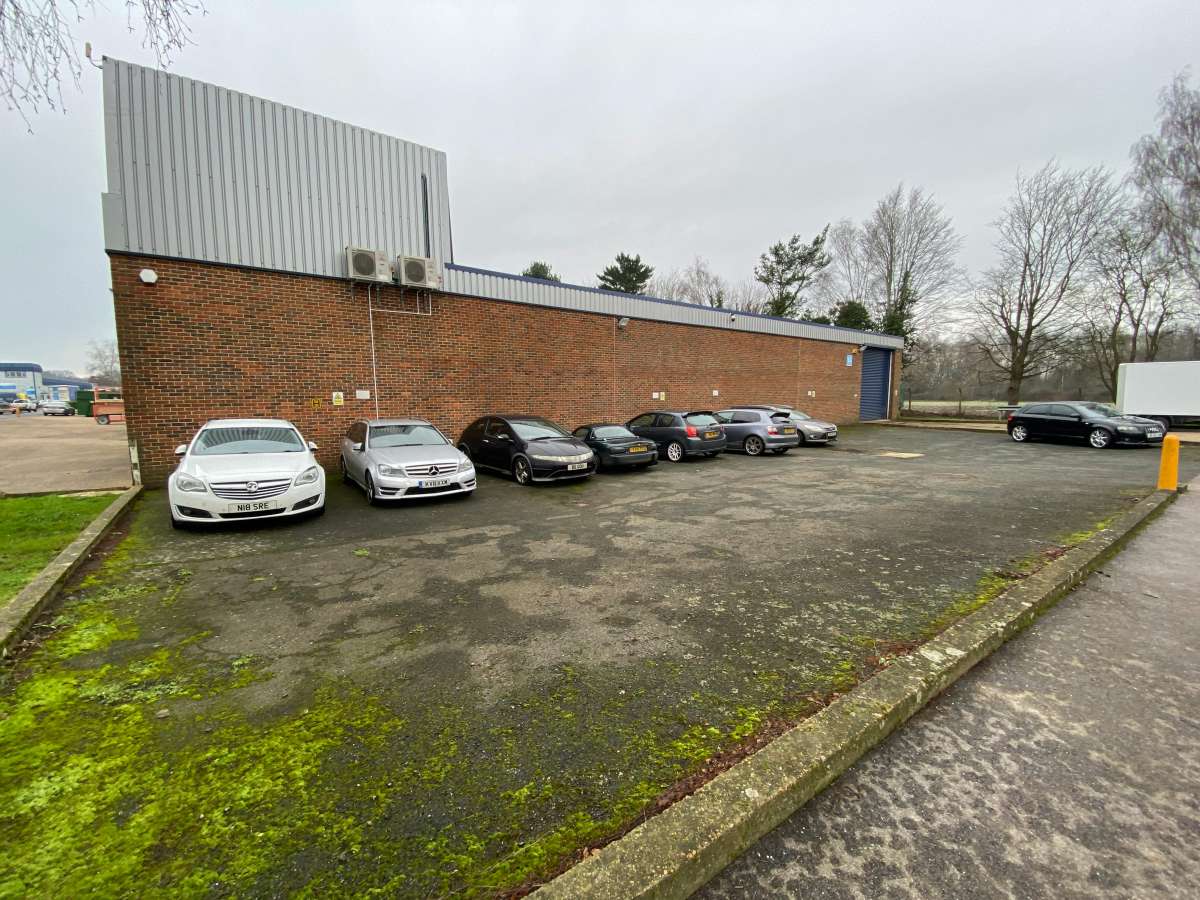 Industrial Unit in Paddock Wood - photo 4