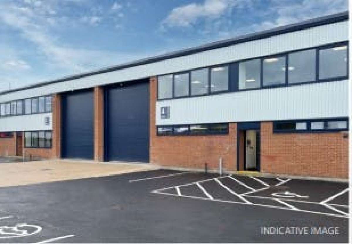 Industrial Unit in Woodford Green - photo 2