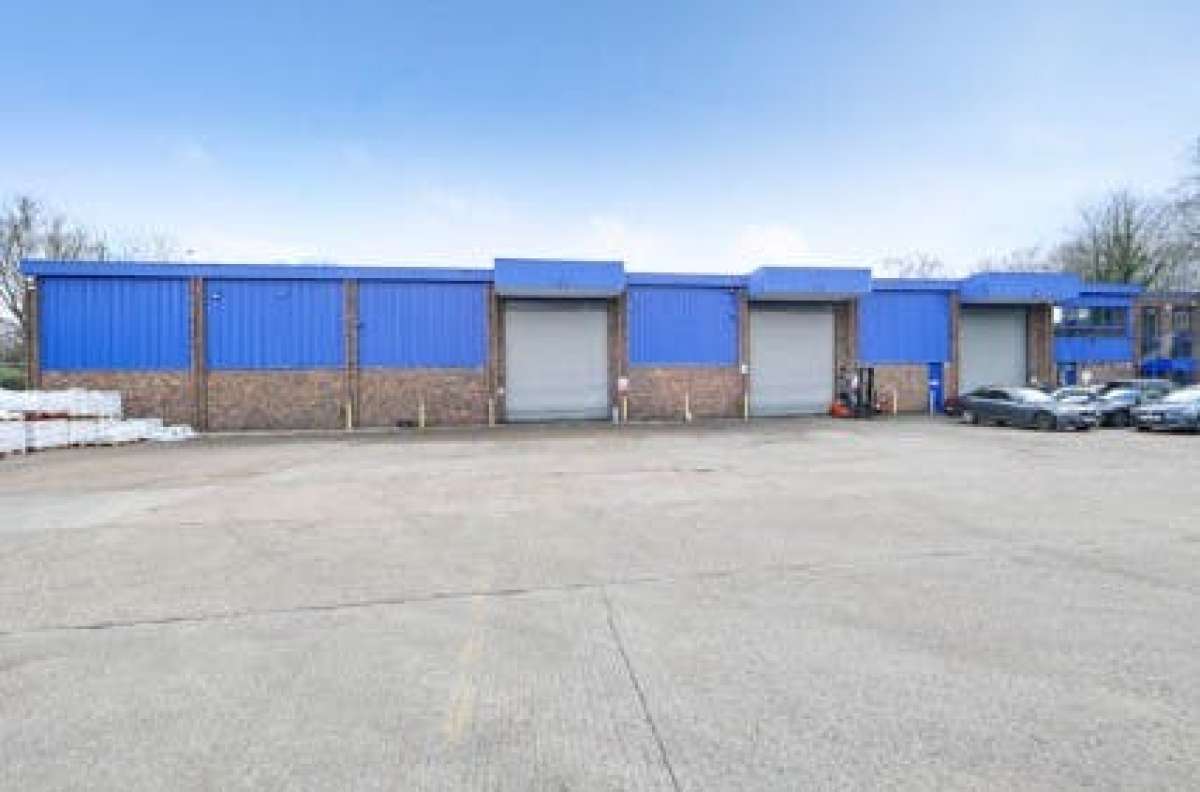 Industrial Unit in Swanley - photo 2