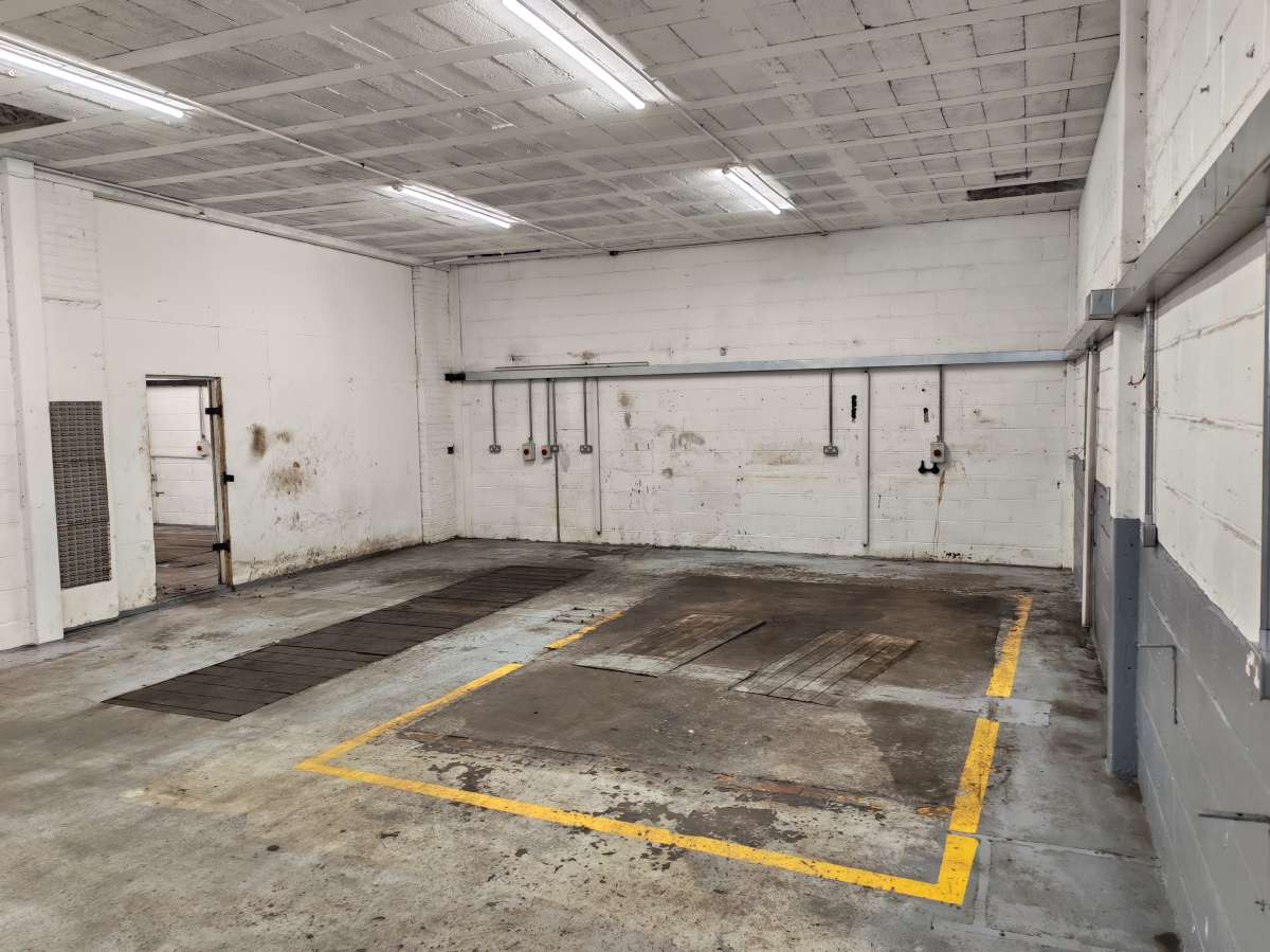 Industrial Unit in Lowestoft - photo 2