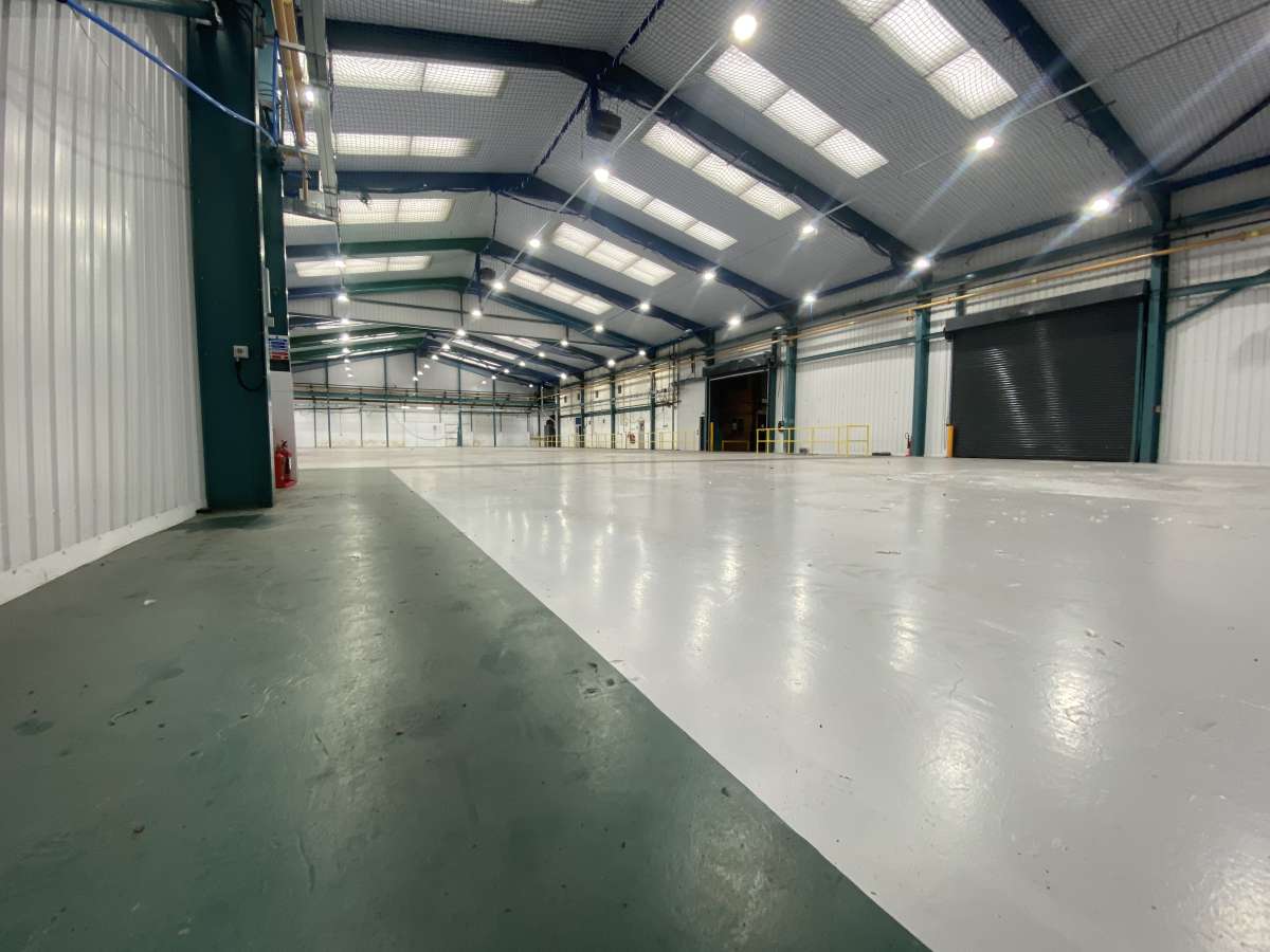 Industrial Unit in Halesowen - photo 2