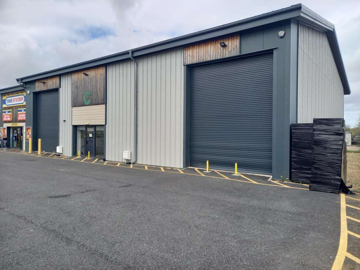 Industrial Unit in North Walsham - photo 2