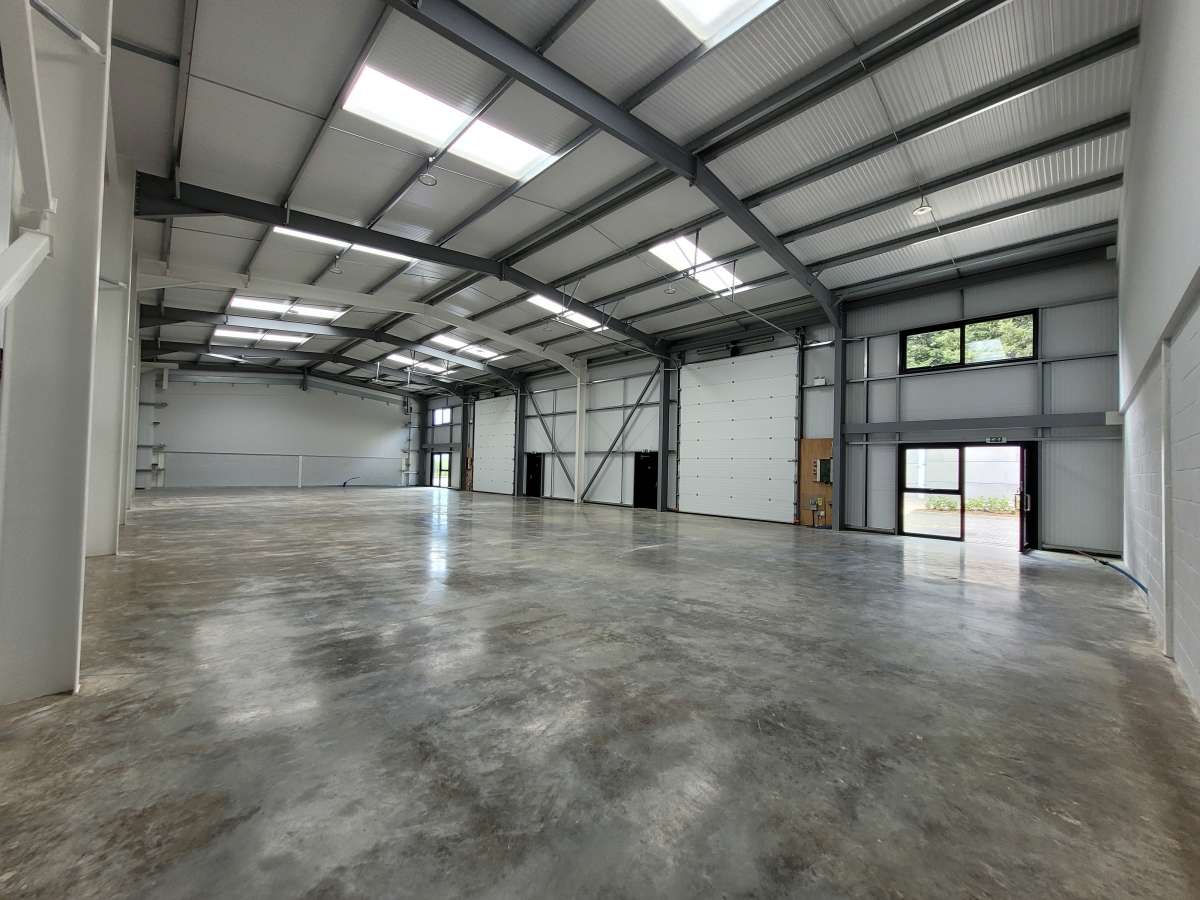Industrial Unit in Colesden - photo 4