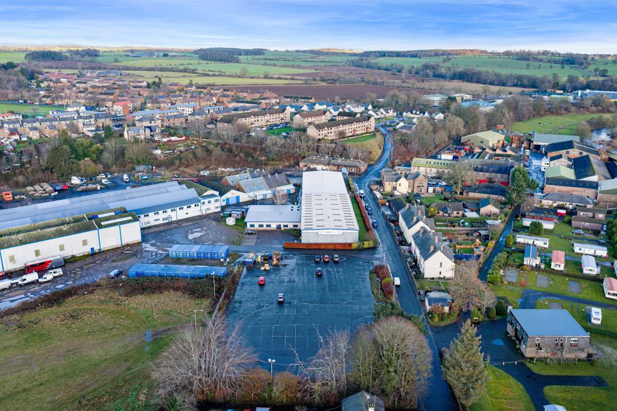 Industrial Unit in East Mill Road Industrial Estate - photo 2
